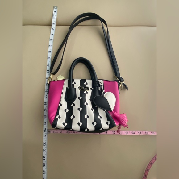 🎉HP 🎉Betsey Johnson purse - Picture 10 of 12